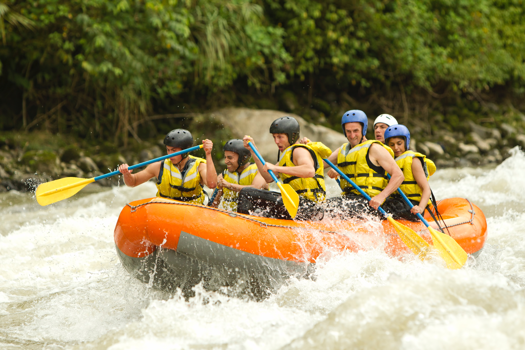 Adrenalinske počitnice in Soča rafting